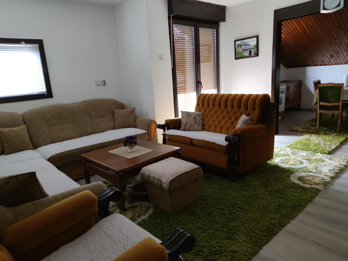 Horizont Apartmans ヤイツェ エクステリア 写真