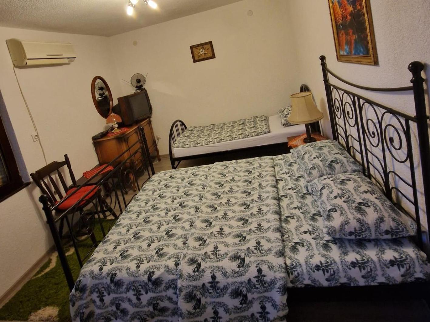 Horizont Apartmans ヤイツェ エクステリア 写真